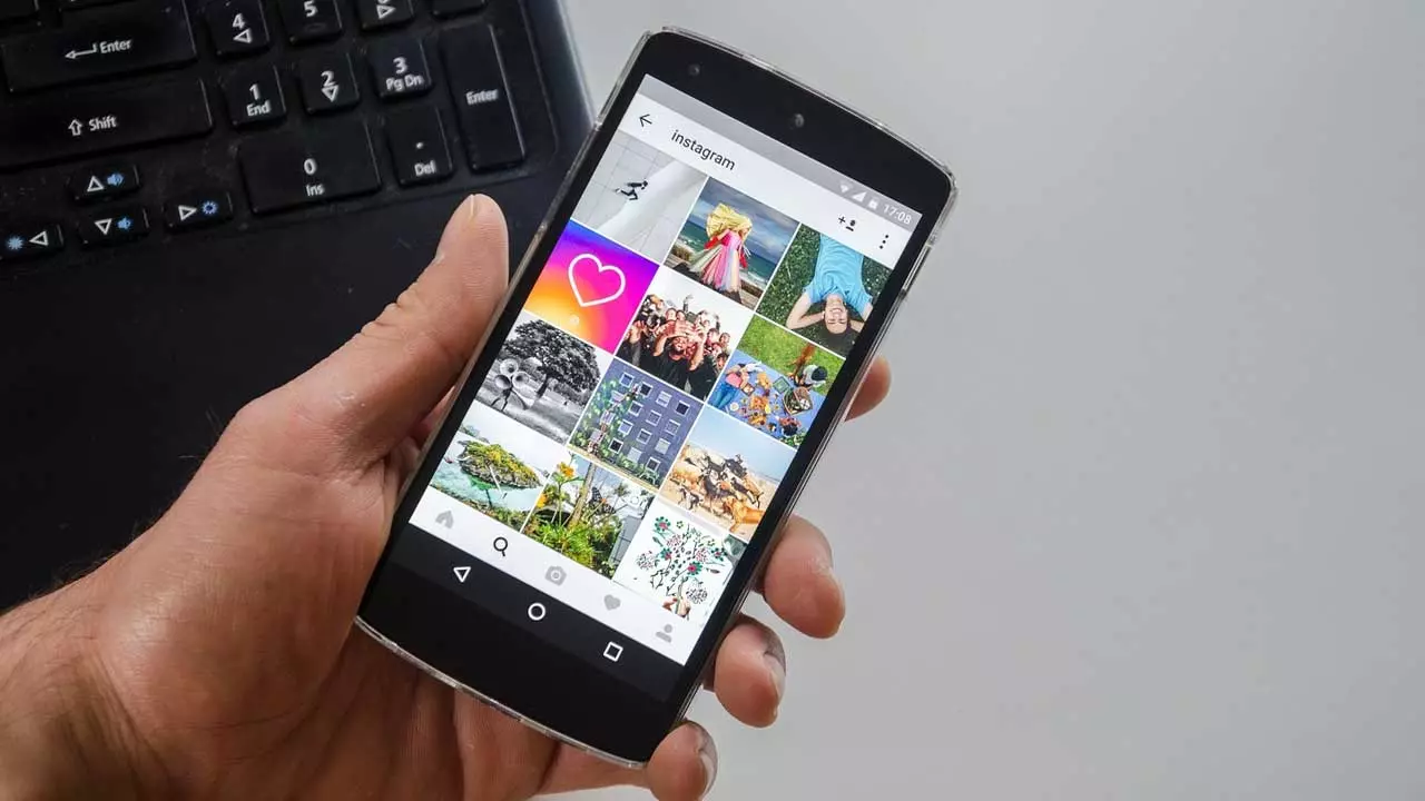 Instagram充满了新颖性：发现编程的消息，与音乐聊天等等
