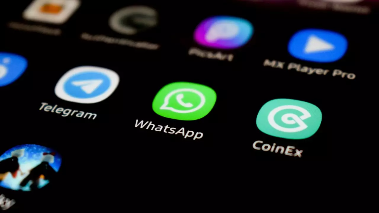 逐步停用 WhatsApp 中的临时消息