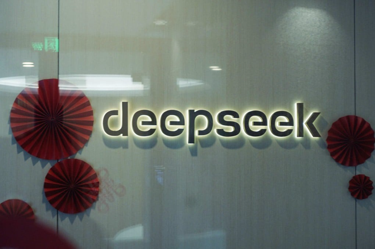 揭示DeepSeek巨大成功背后的秘密公式